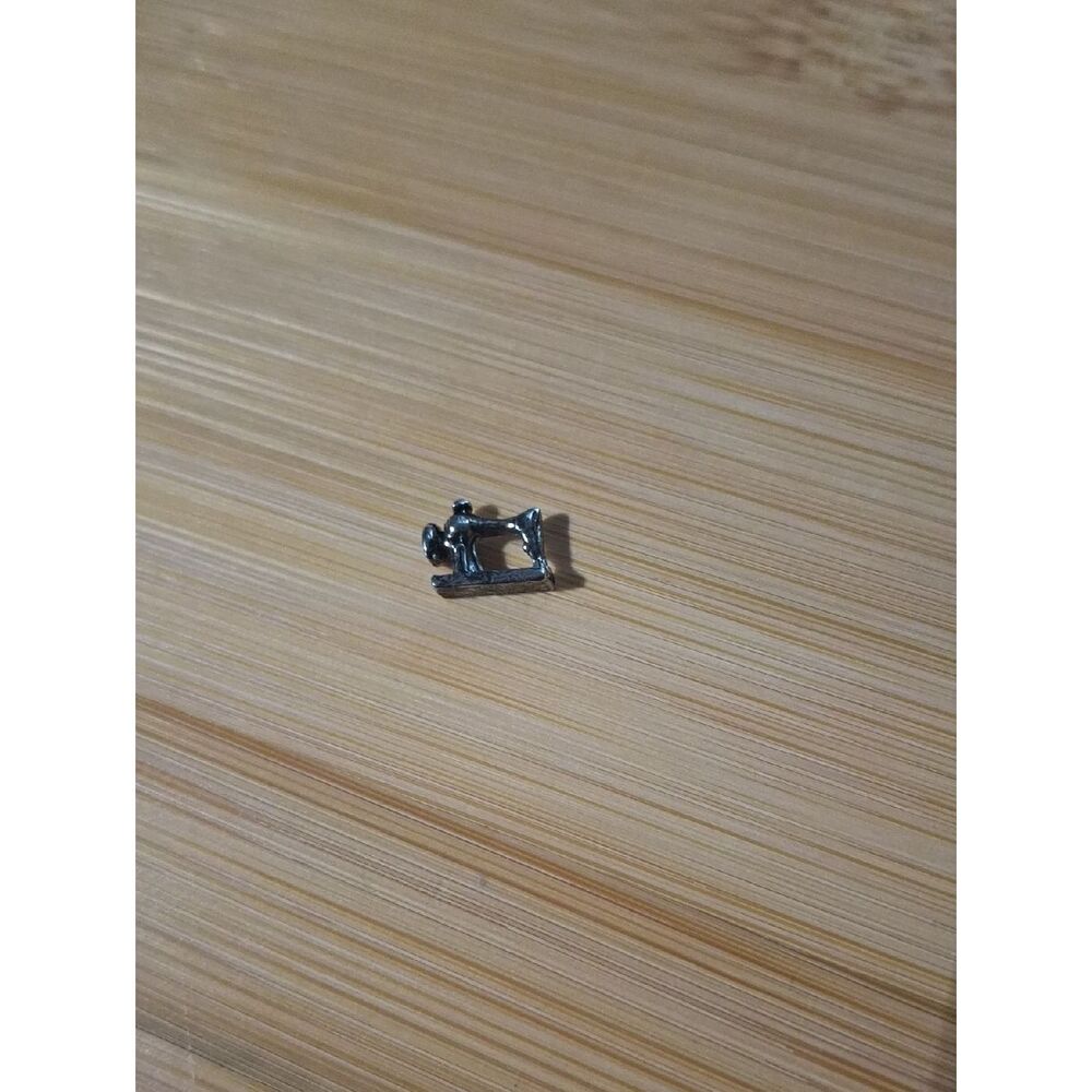 Vintage Sewing Machine Charm For Floating Lockets